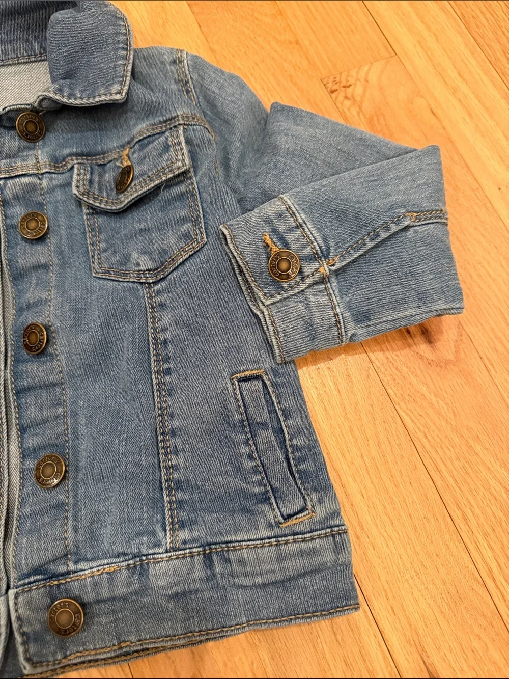 Carters 4T Children's Light Blue Denim Button Up Jacket with pockets 90% cotton